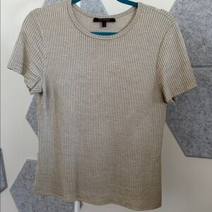 St. JOHN Ribbed WOOL Short Sleeve Top